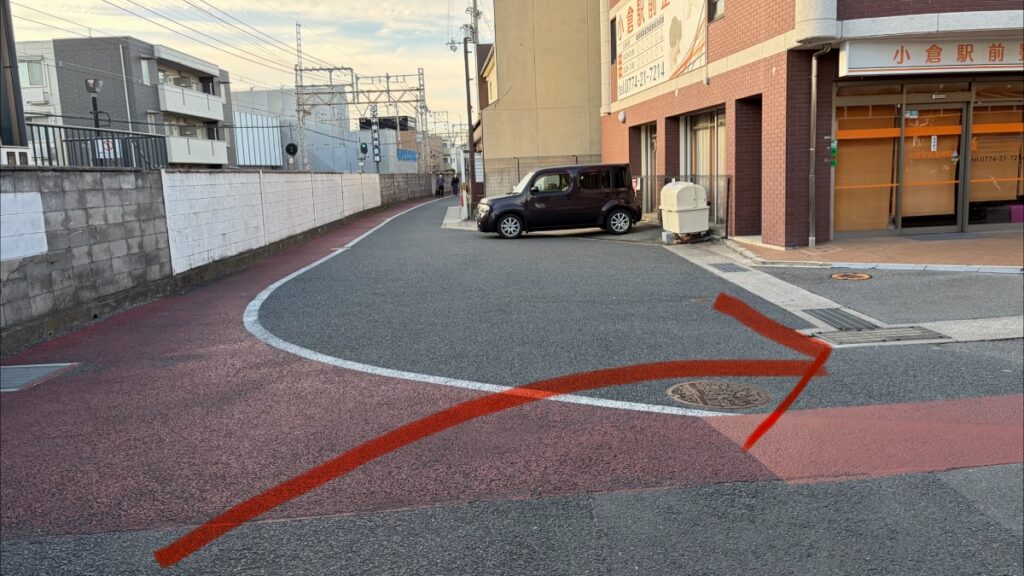 近鉄小倉駅東口を出て右に曲がる任天堂ミュージアムへの道順