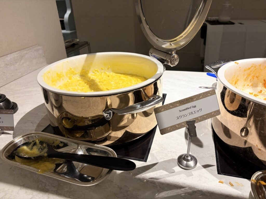 ファンタジースプリングスホテル 朝食ビュッフェ スクランブルエッグ・子どもに人気の洋食