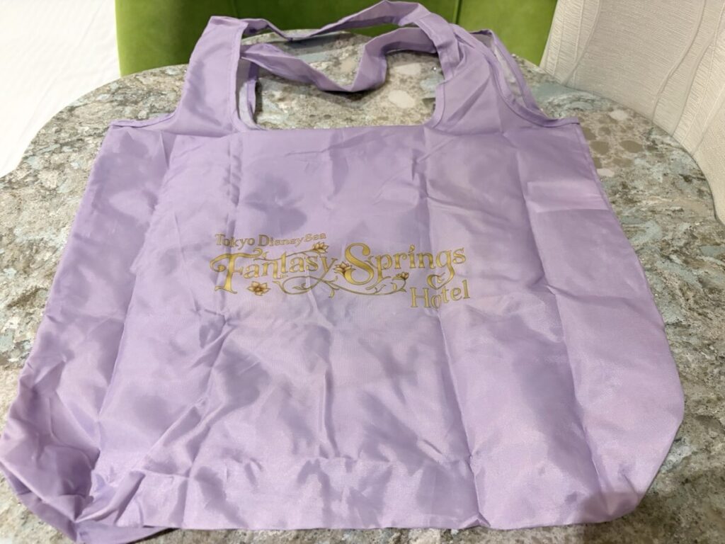 ファンタジースプリングスホテル オリジナルエコバッグ・ホテルロゴ入りラベンダー色(裏面)