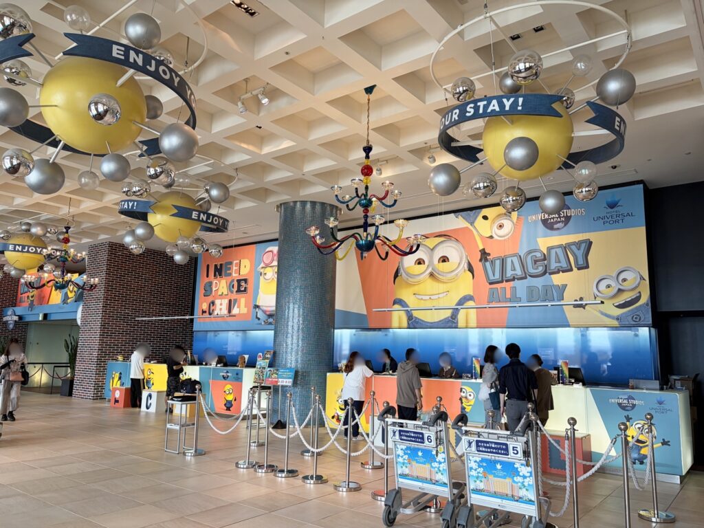 Hotel Universal Port Lobby | Minion welcome display, Osaka USJ area